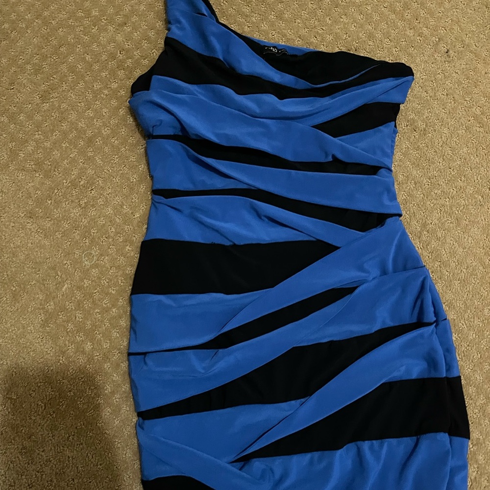 4 FOR THE PRICE OF 1. 3 dresses and 1 tube top romper